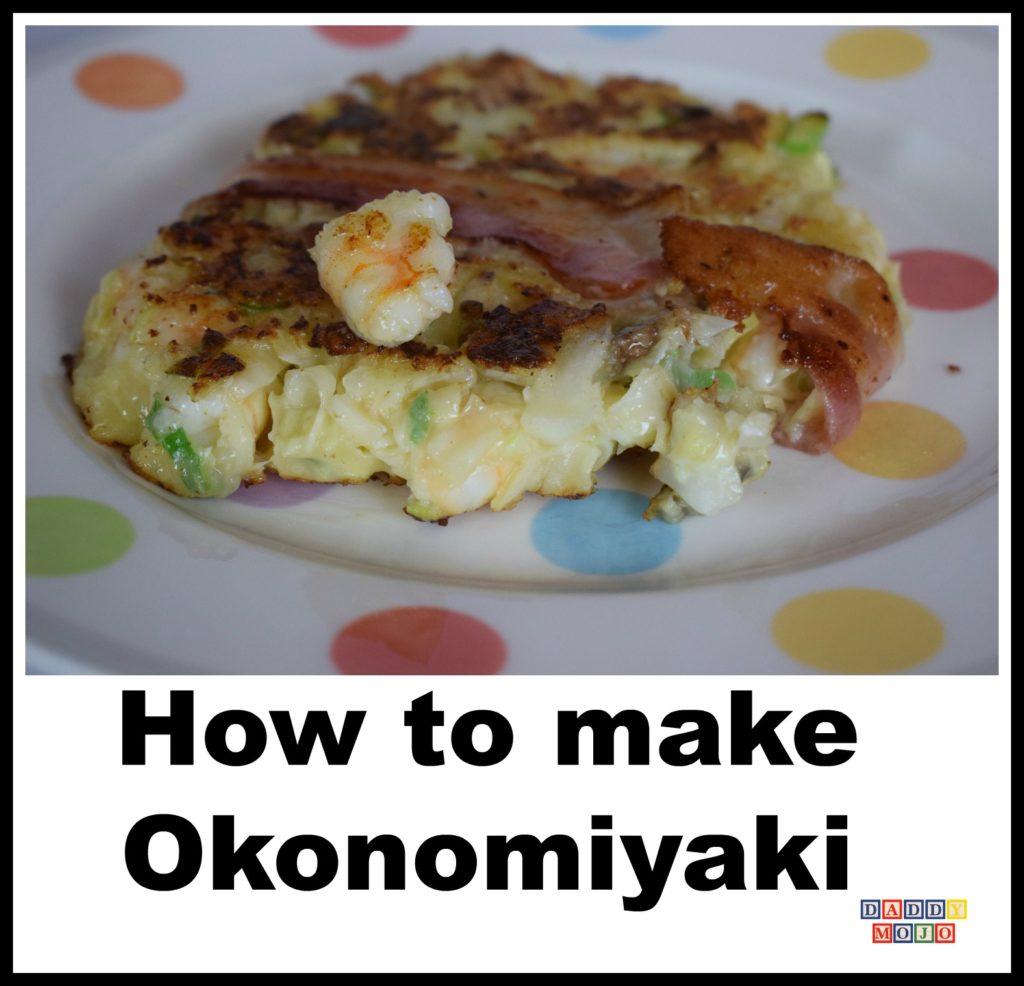 Make okonomiyaki, japan, Japanese food, Japanese dishes, Japanese pancake, cabbage